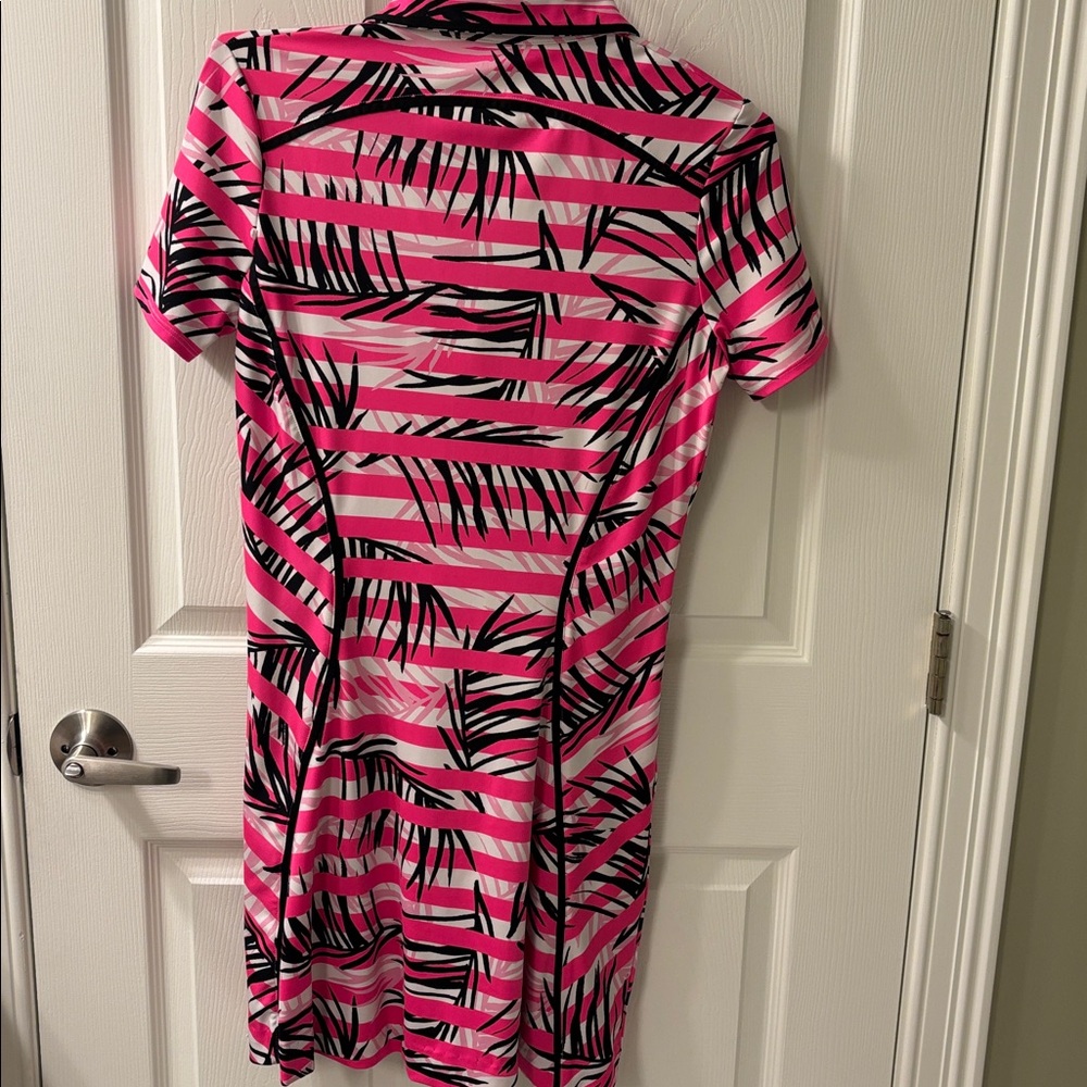 Tail golf dress short sleeves size med - Picture 6 of 9